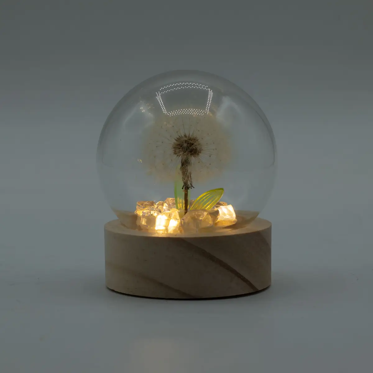 Floral Glow Trädgårdskupol med maskros och LED-belysning - produktbild 3