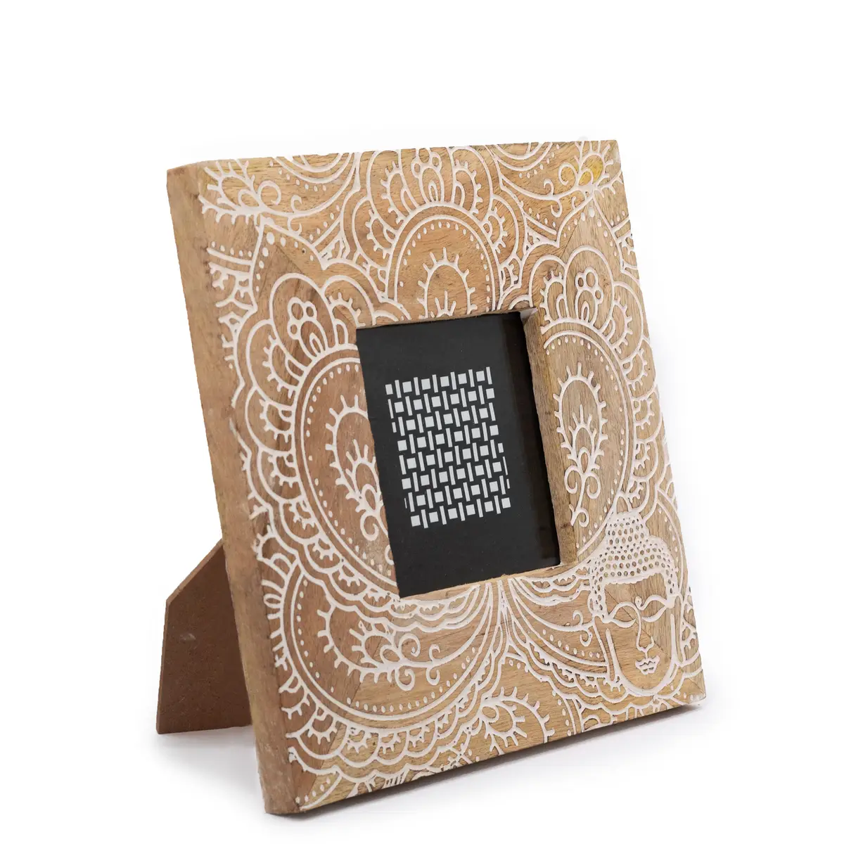 Fotoram i mangoträ med vitt inristat Buddha-motiv och plats för 10x15 cm foto
