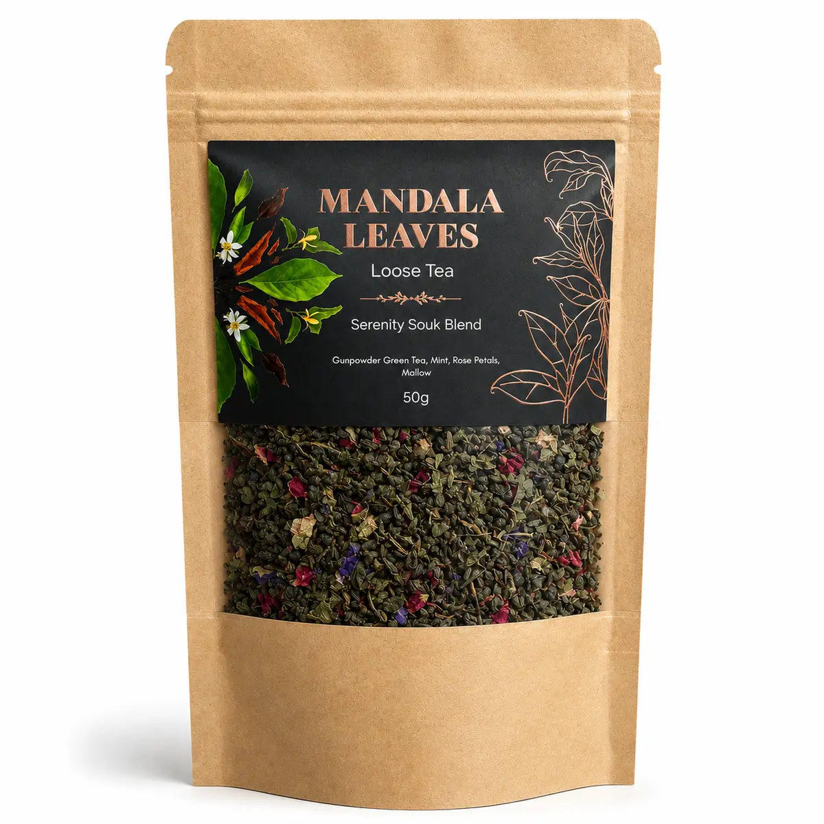 Påse med grönt te blandat med mynta och blomblad i lösvikt