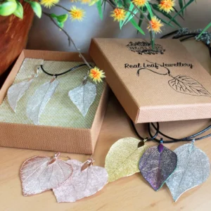Halsband med äkta blad i silver, Festive Fir - produktbild 6