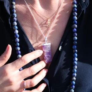 Halsband med svart agat ädelstenshänge - produktbild 5