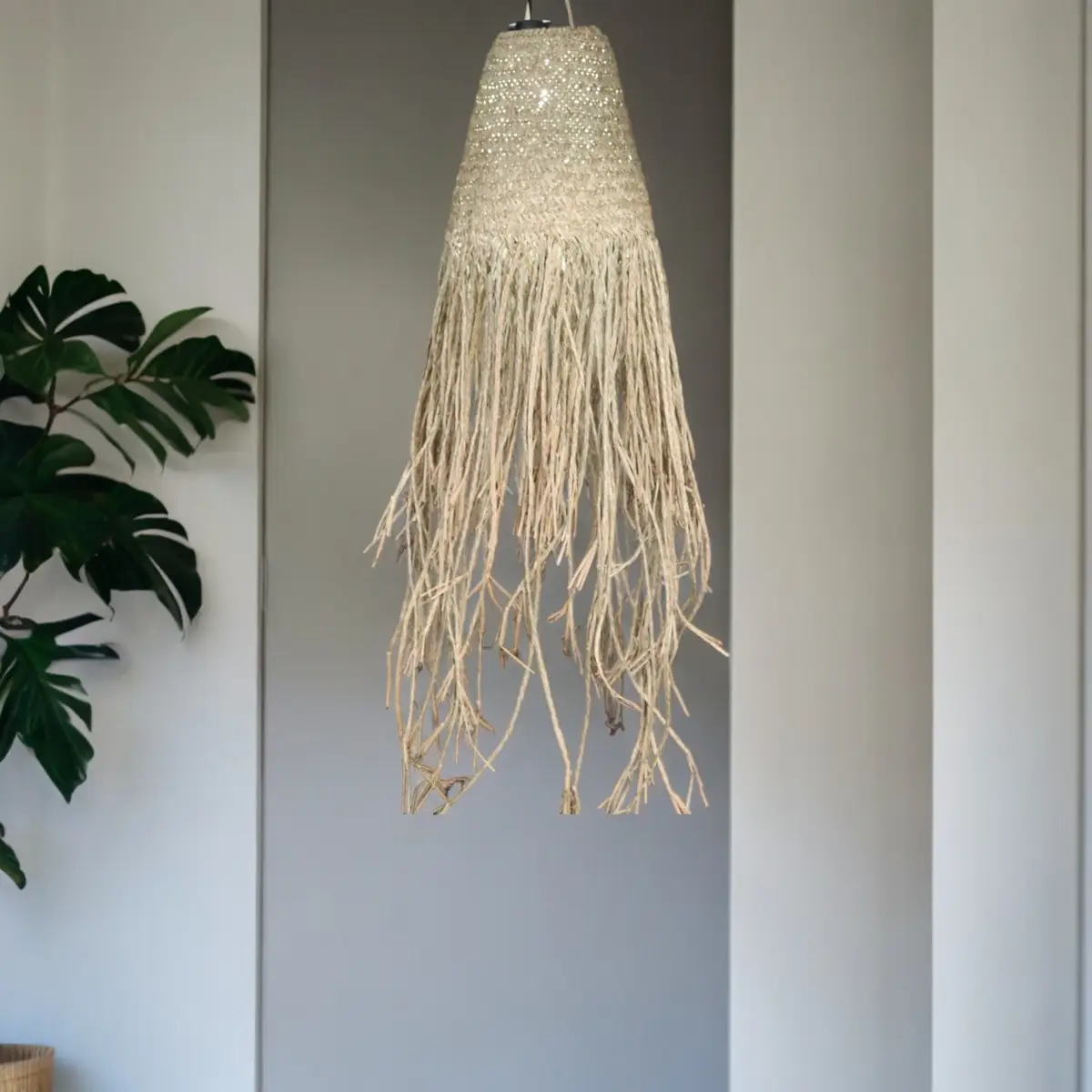 Handflätad lampskärm i doum med fransar 20x15 cm - produktbild 2