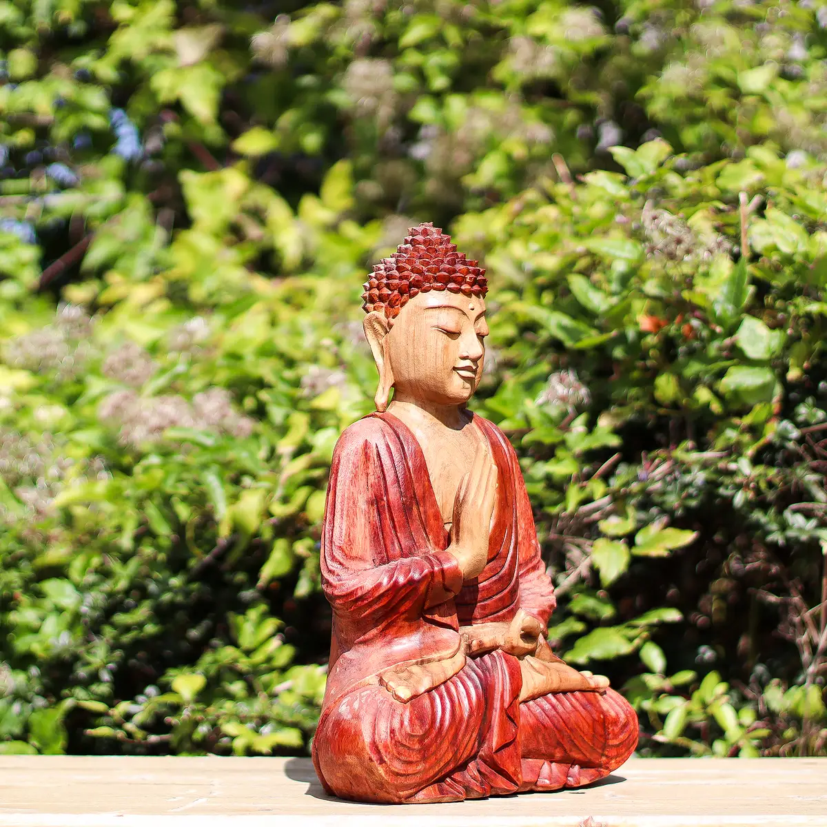 Handgjord Buddha-staty i Suarträ 30 cm med undervisande gest - produktbild 5