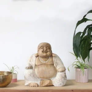 Handgjord Buddha-staty i vitlaserad träfinish, 30 cm - produktbild 5