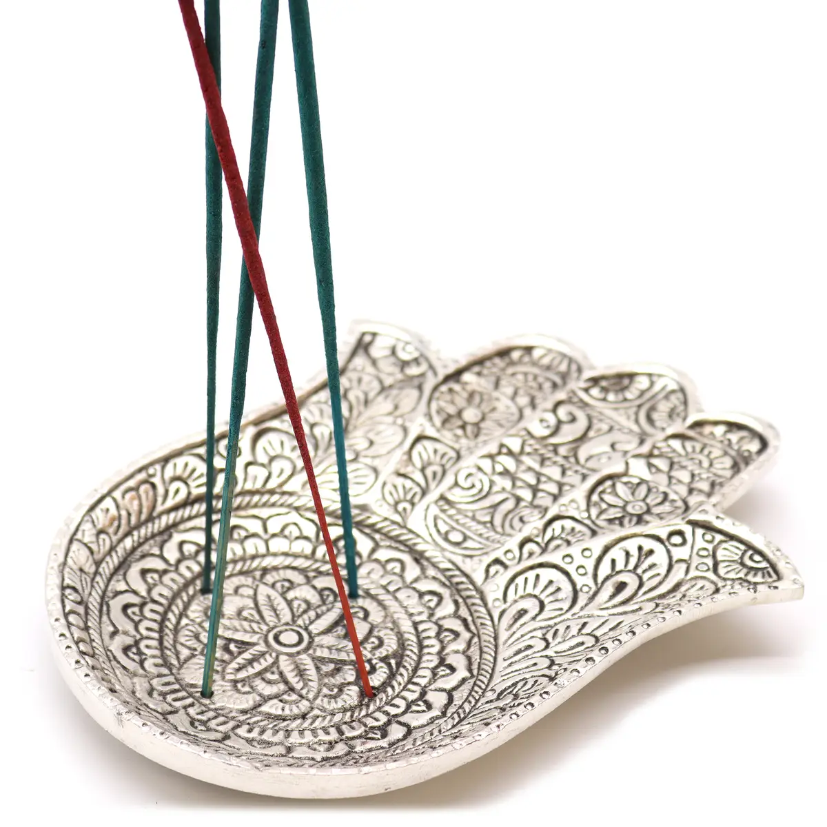 Handgjord rökelsehållare i polerat aluminium med Hamsa-motiv 18x13 cm - produktbild 4