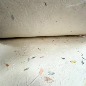 Handgjort Lokta-papper med blandade blommor och bomull 51x76 cm - produktbild 7