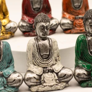 Handmålad Buddha-staty i resin i olika färger - produktbild 8