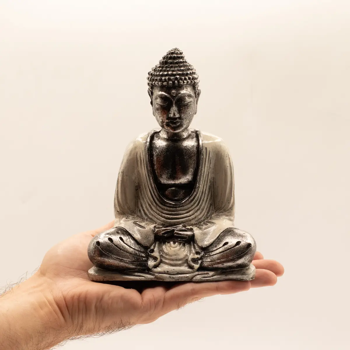 Handmålad Buddha-staty i resin, medium - produktbild 5