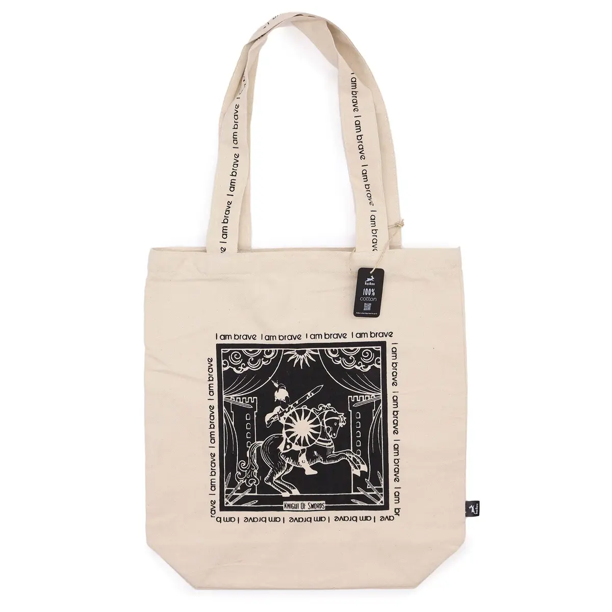 Beige bomullspåse med svart tarotmotiv och texten I am Brave på handtag och framsida
