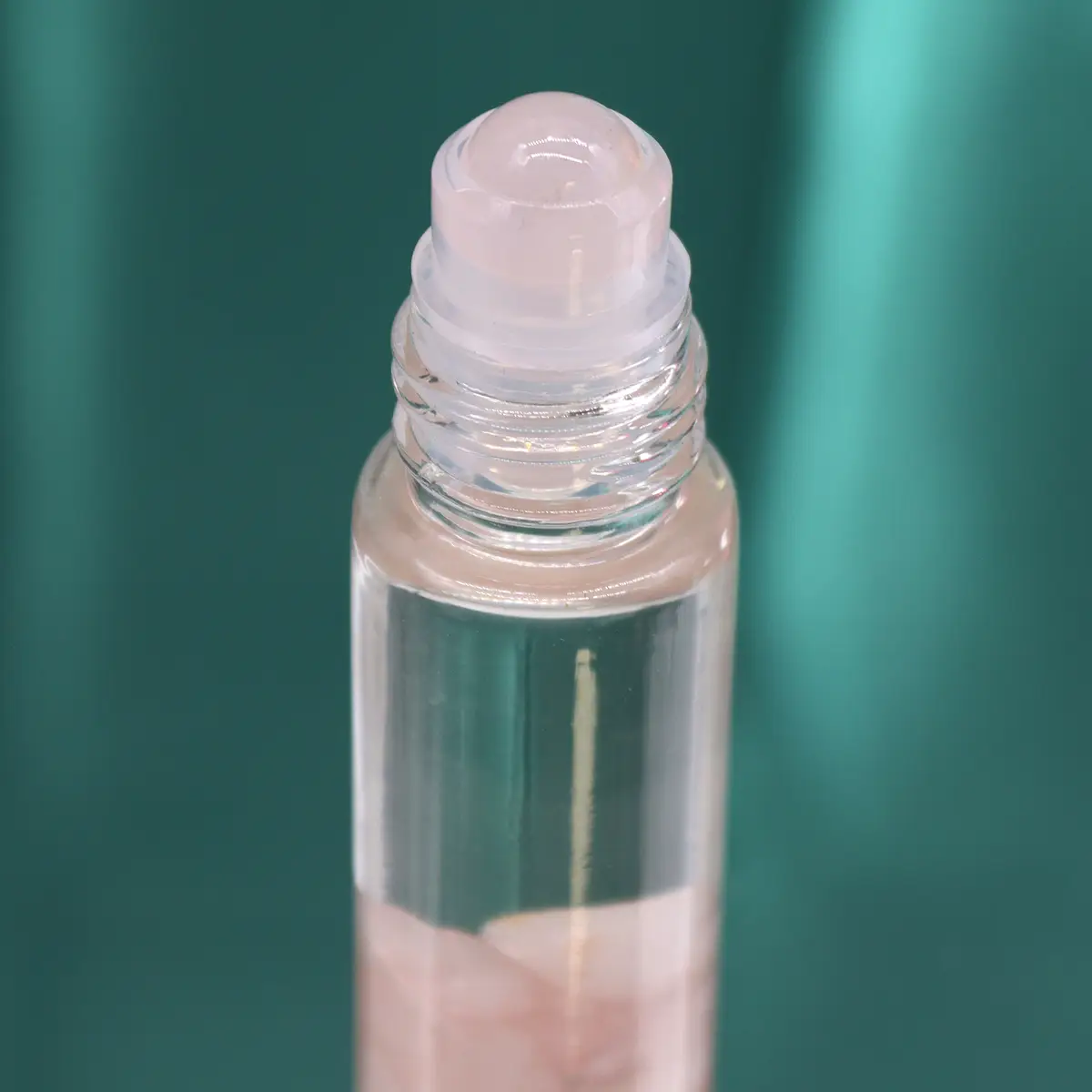 Hop Hare Eterisk Olja med Rosenkvarts Roll-On The Lovers 10 ml - produktbild 2
