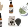 Hudvårdskit med ansiktsmask, serum och kroppsvård