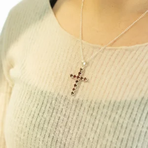 Indiskt andligt halsband med silverpläterat kors och granatstenar, 45 cm - produktbild 5