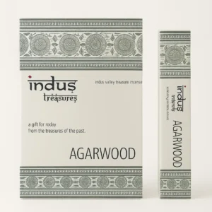 Förpackning med Indus Treasures rökelsepinnar Agarwood med dekorativt mönster
