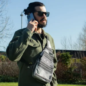 Jacquardvävd naturlig crossbodyväska Urban Caravan - produktbild 5