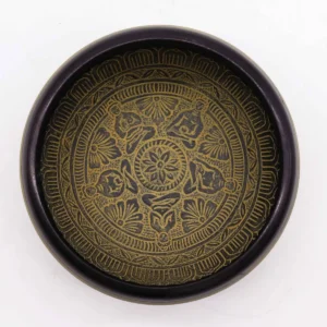 Jordpulverklangskål med Mantra Fem Buddha, 16 cm - produktbild 3