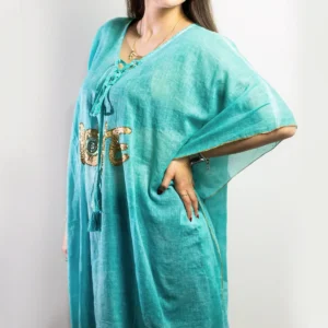 Kaftan i turkos med guldmönster från Nomad Sari - produktbild 5