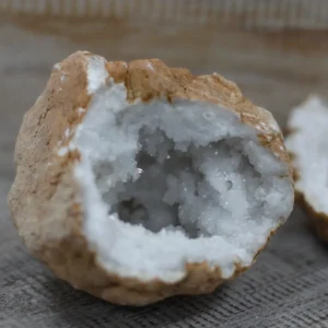 Kalciumkarbonatgeod med kalcit och kvarts 10–12 cm - produktbild 5