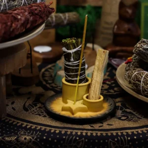 Keramiskt hållare för Palo Santo-stickor och rökelse med mandalamönster i sand och grått - produktbild 10