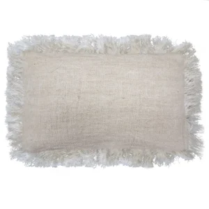 Beige kuddfodral i linne med fransar runt om