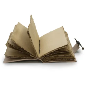 Läderanteckningsbok Bee Kind med deckle-edge papper 18x13 cm - produktbild 4
