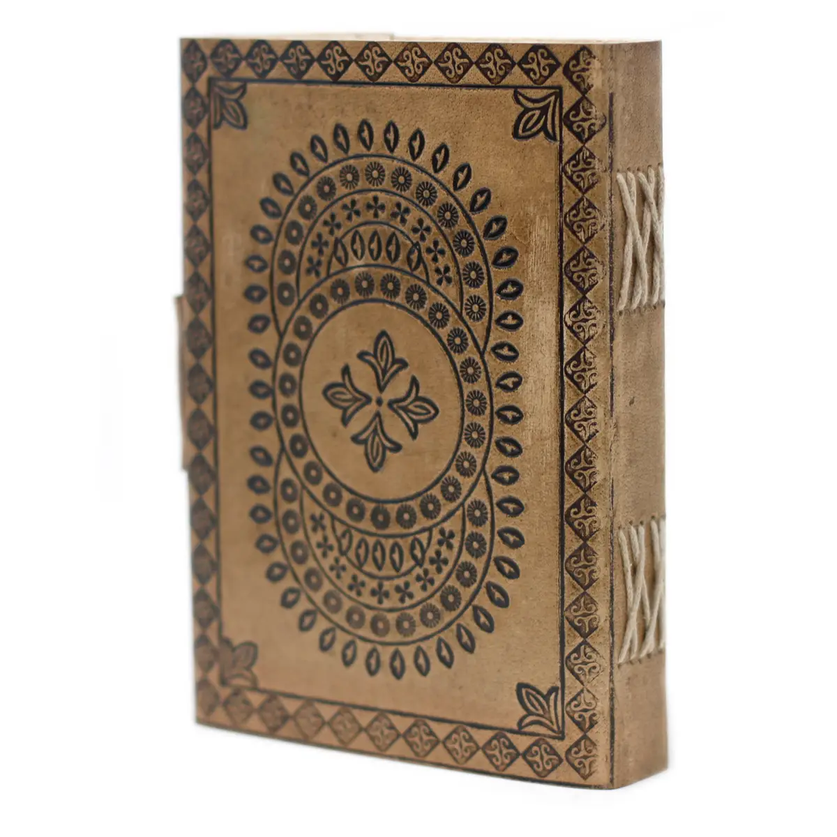 Läderanteckningsbok med blå mandala och spänne 18x13 cm - produktbild 4