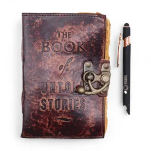 Läderanteckningsbok med decklekanter – The Book of Untold Stories – 15x10 cm - produktbild 3