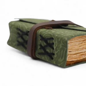 Läderanteckningsbok med grönt labyrintmönster och decklade kanter 12,7×8,9 cm - produktbild 6