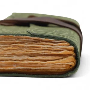 Läderanteckningsbok med grönt labyrintmönster och decklade kanter 12,7×8,9 cm - produktbild 7