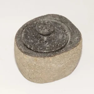 Liten jordningskruka i naturlig flodsten cirka 9x7 cm - produktbild 2