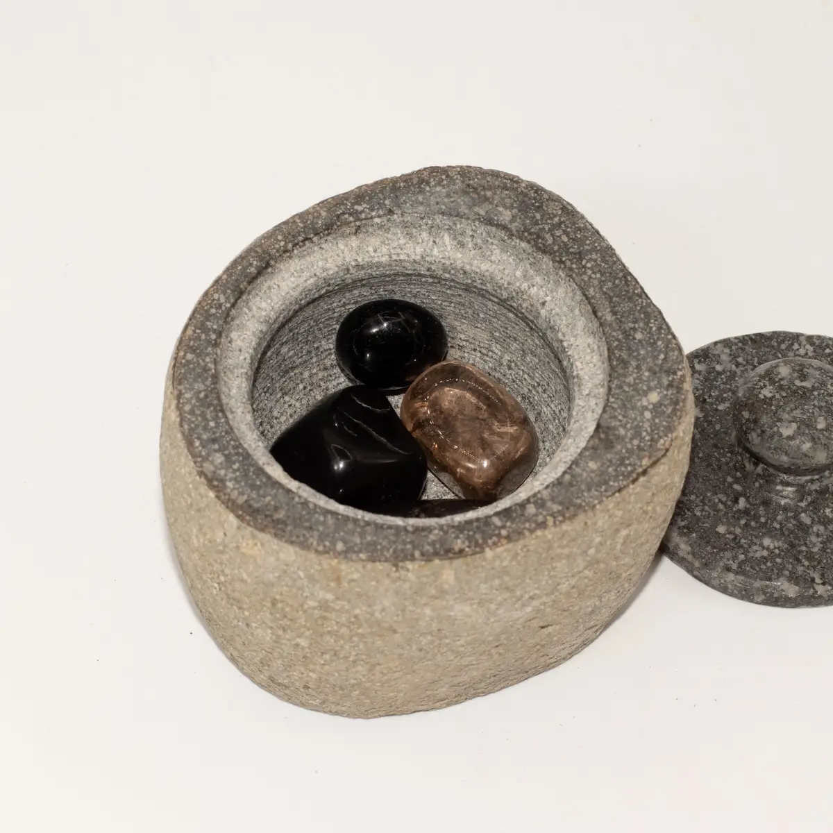 Liten jordningskruka i naturlig flodsten cirka 9x7 cm - produktbild 5