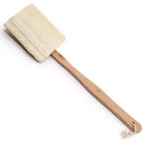 Loofah-borste med långt trähandtag och exfolierande svamp