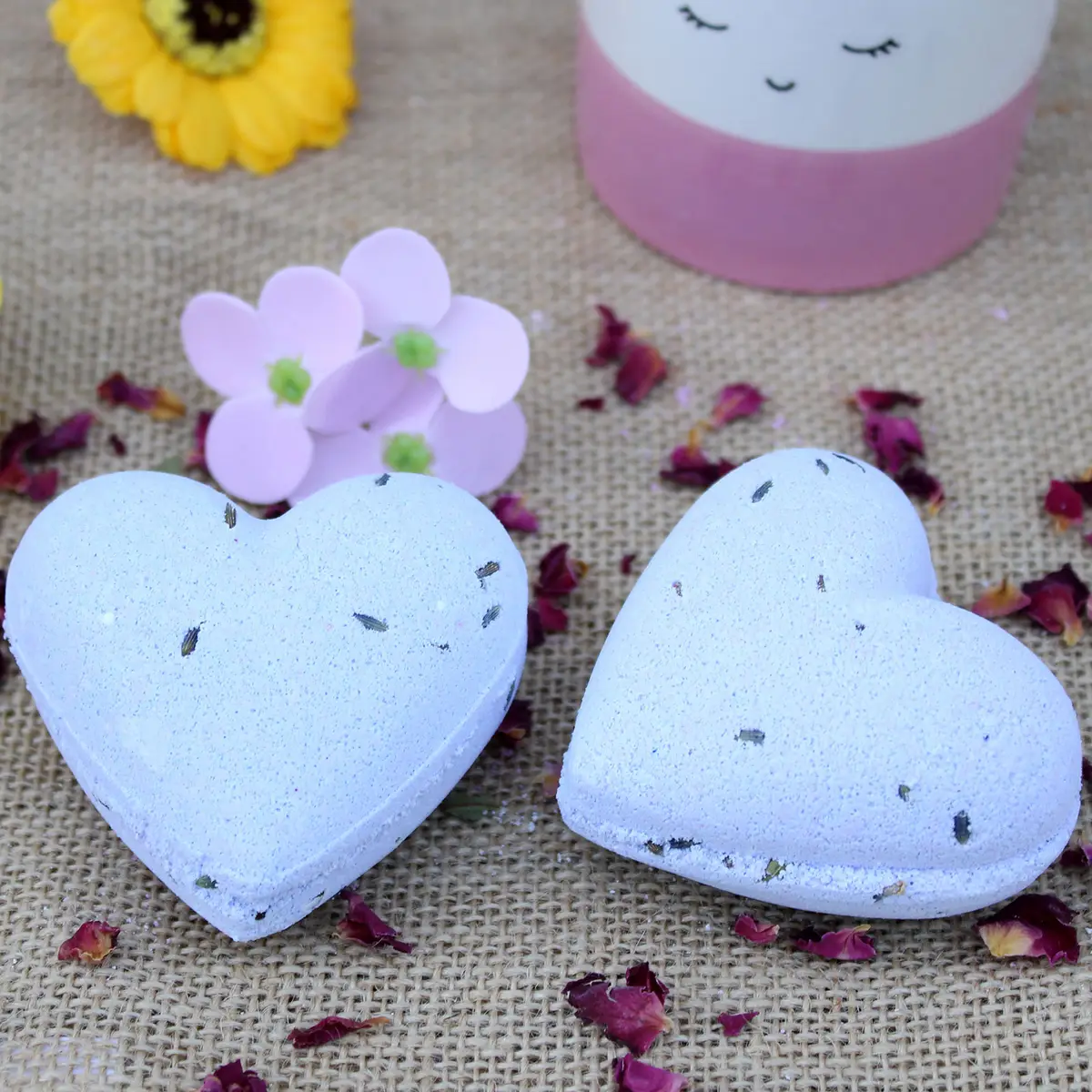 Love Heart Badbomb 70 g med fransk lavendeldoft - produktbild 5