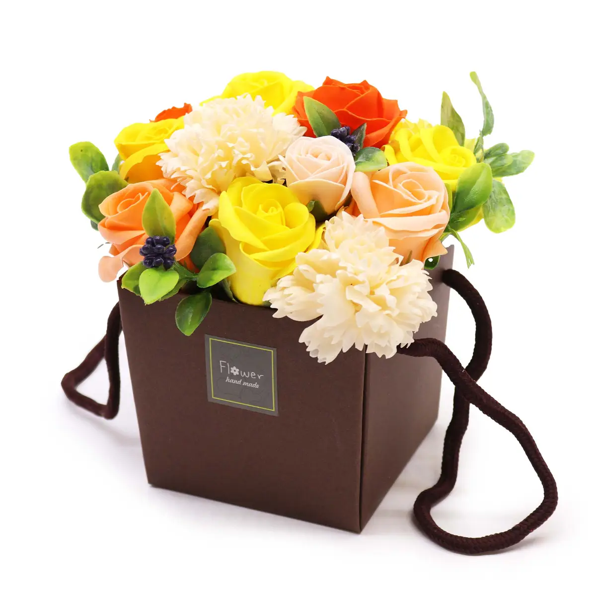 Färgglad bukett av tvålblommor i en brun presentförpackning med handtag