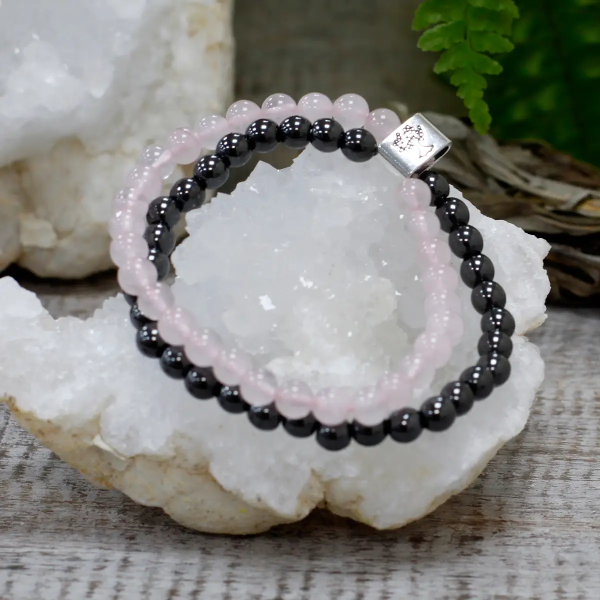 Magnetiskt armband med rosenkvarts och hematit - produktbild 2