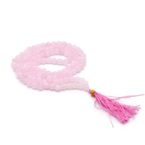 Mala med 108 runda pärlor av rosa rosenkvarts och rosa tofs