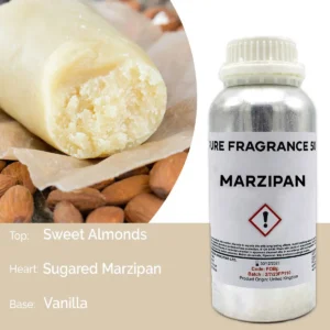 Flaska med Marzipan ren doftolja 500 ml och mandelmassa på bakgrund