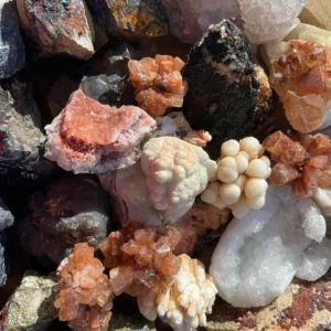 Mineralprov Chalcopyrit cirka 80 stycken - produktbild 3