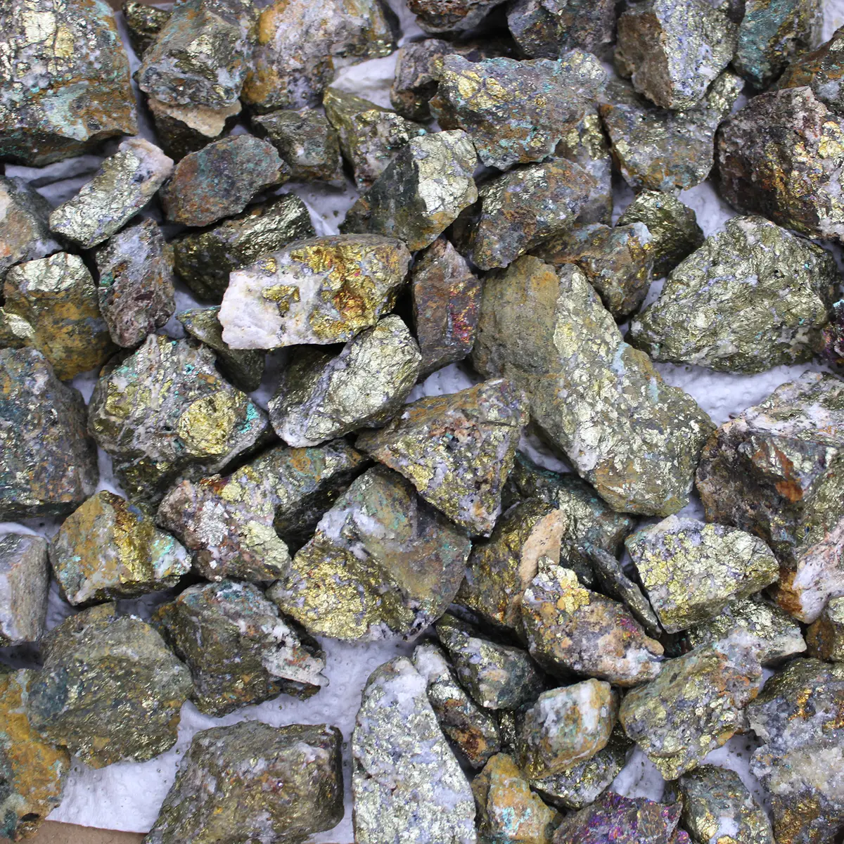 Mineralprov Chalcopyrit cirka 80 stycken - produktbild 8