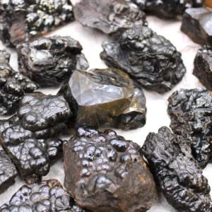 Mineralprover av naturlig hematit, cirka 20 stycken - produktbild 9
