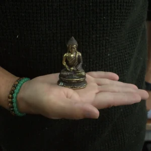 Miniatyr Buddhafigur i mässing sittande i meditation - produktbild 4