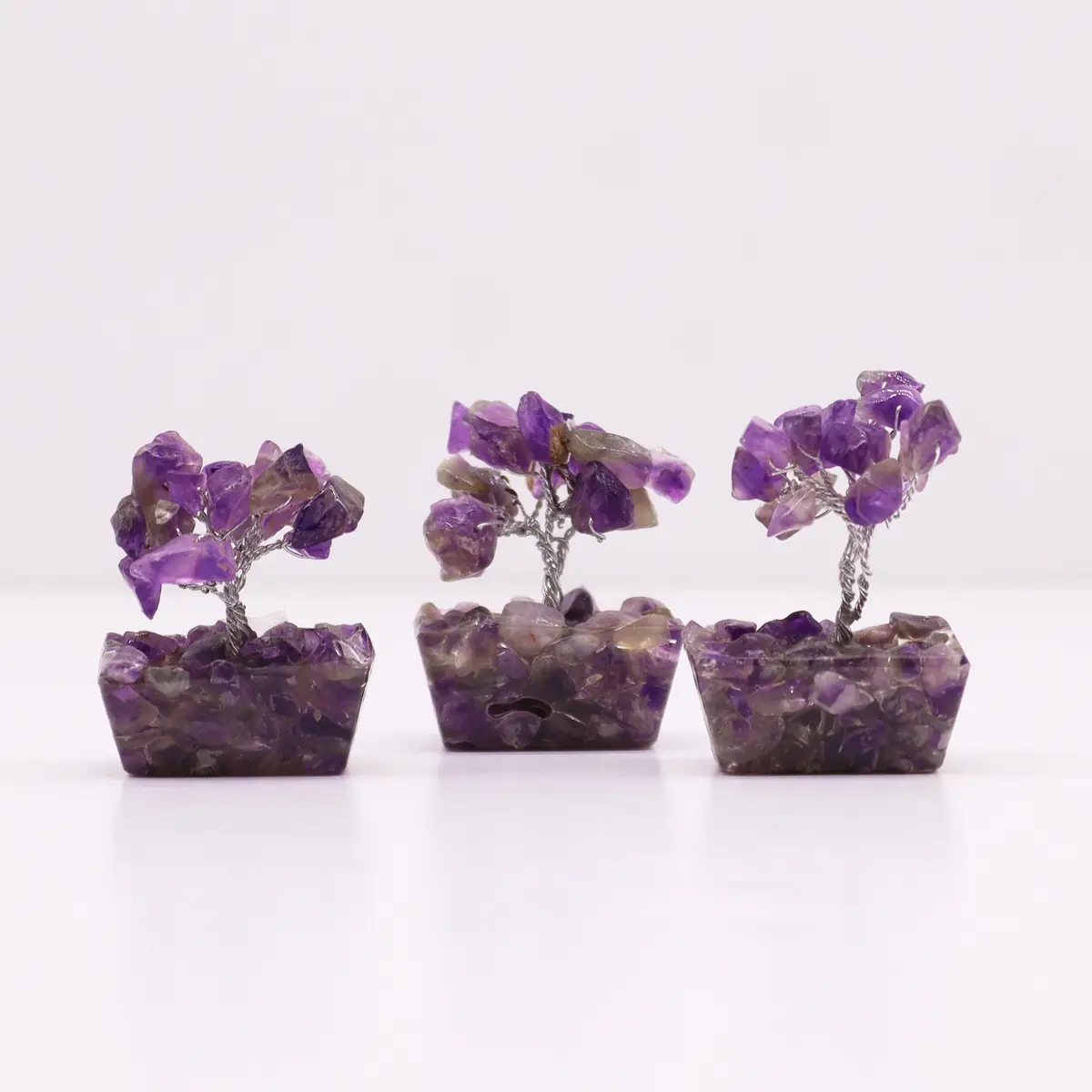 Miniatyrträd av ametist på orgonitbas, 15 stenar - produktbild 5