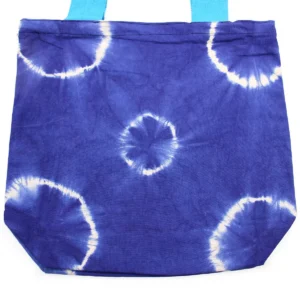 Naturlig batikfärgad bomullsväska med blå ringar 38x42x12 cm - produktbild 5