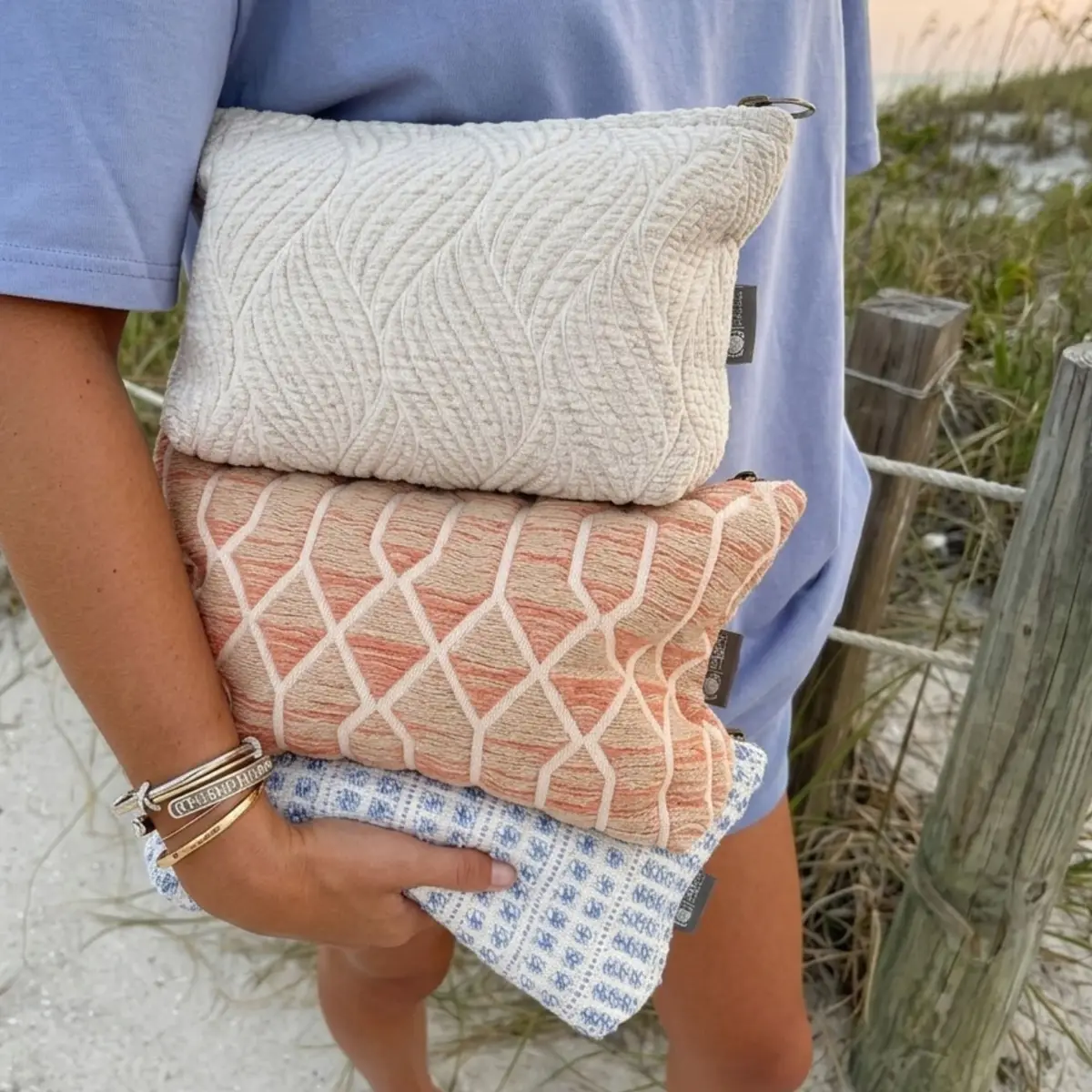 Necessär i indisk jacquardväv Nomad Sari Coral Maze - produktbild 4