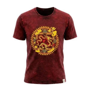 Vinröd stonewashed bomulls-T-shirt med guldröd drakmandala fram