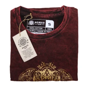 Nomad Sari Stonewashed bomulls-T-shirt med Hamsa-motiv i vinröd, Small - produktbild 3