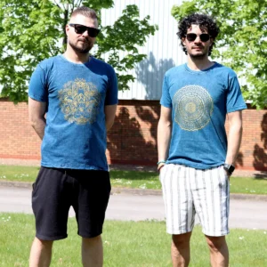 Nomad Sari Stonewashed bomulls-T-shirt med mandalamönster blå medium - produktbild 2