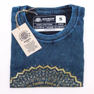 Nomad Sari Stonewashed bomulls-T-shirt med mandalamotiv blå small - produktbild 3