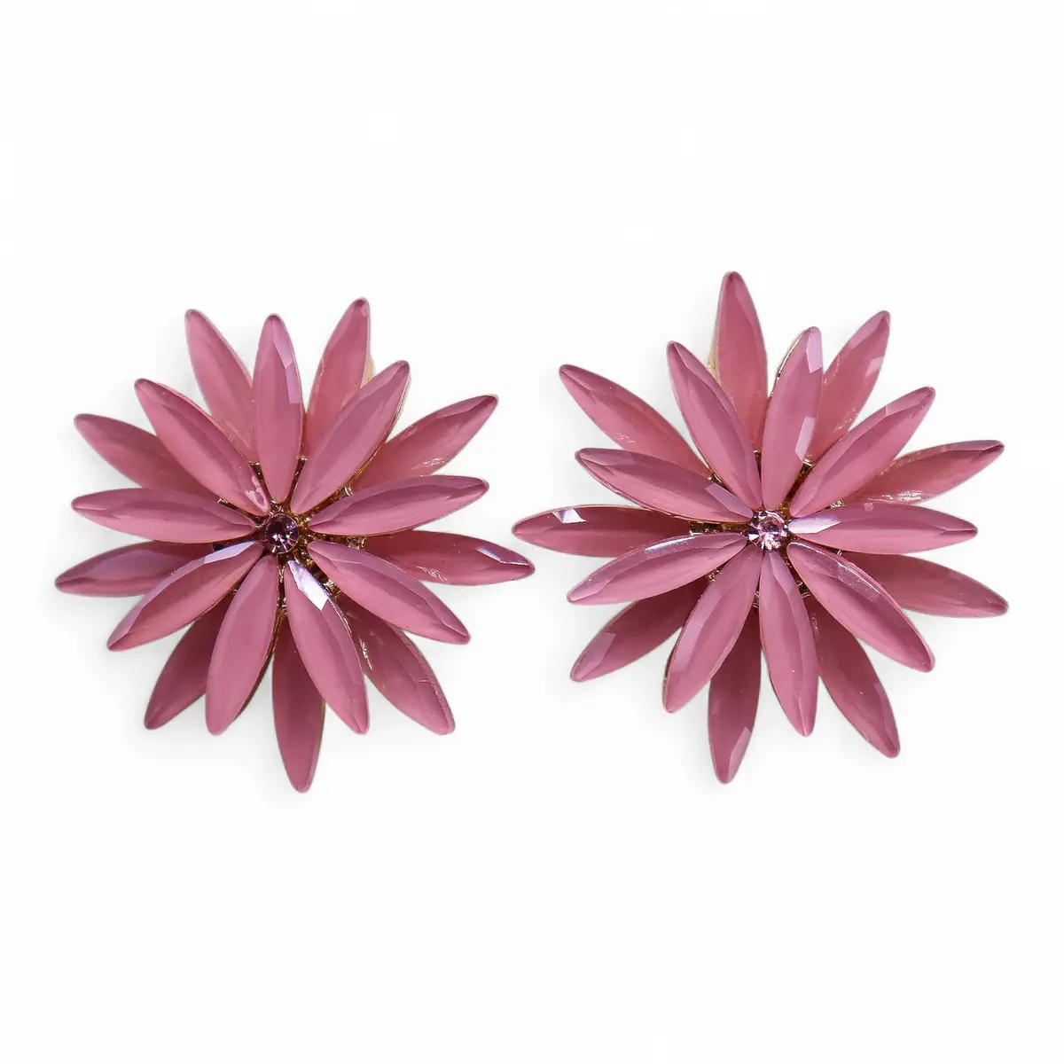 Nymph Aurora Glasörhängen i mjukt rosa glas - produktbild 2