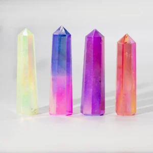 Obelisk i rosa och blå aurora-kristallkvarts, ca 9 cm - produktbild 2