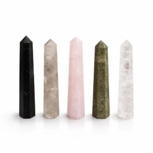 Obeliskformad spets i rosenkvarts cirka 11 cm - produktbild 2
